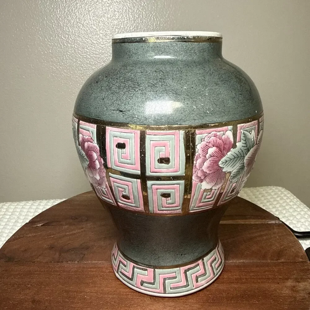 Vintage Chinese Famille Rose Porcelain Vase Peony Celadon 8.5” Hand Painted